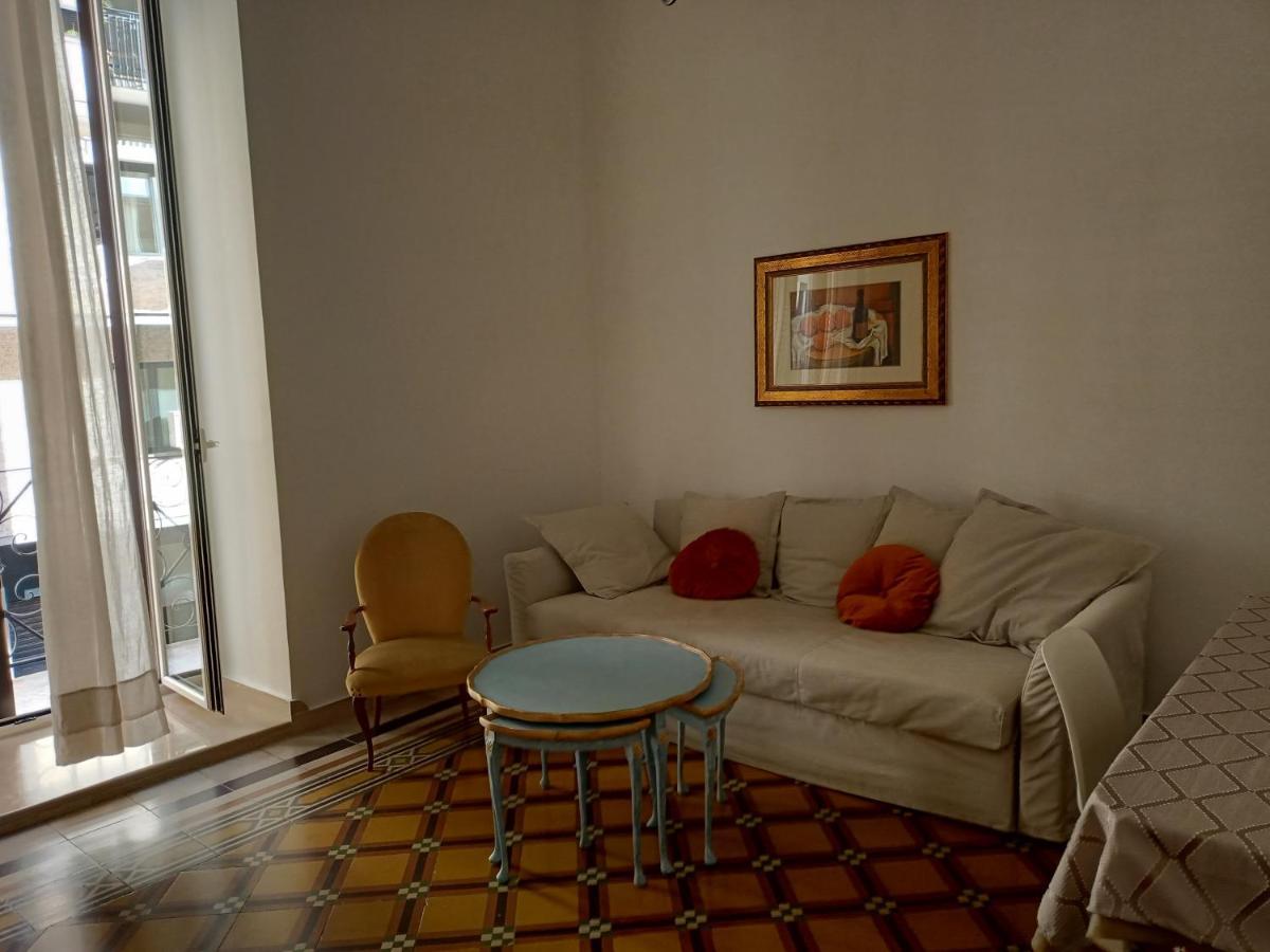 Dante Alighieri House Apartment Bari Bagian luar foto