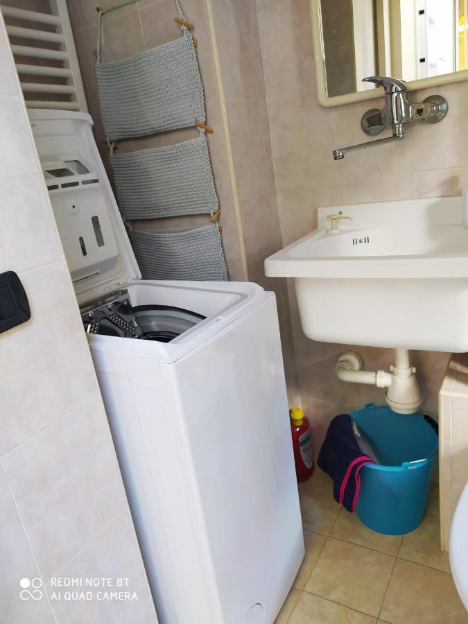 Dante Alighieri House Apartment Bari Bagian luar foto