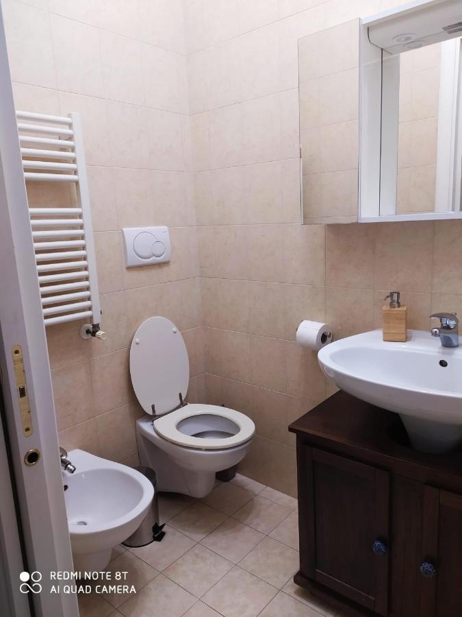 Dante Alighieri House Apartment Bari Bagian luar foto