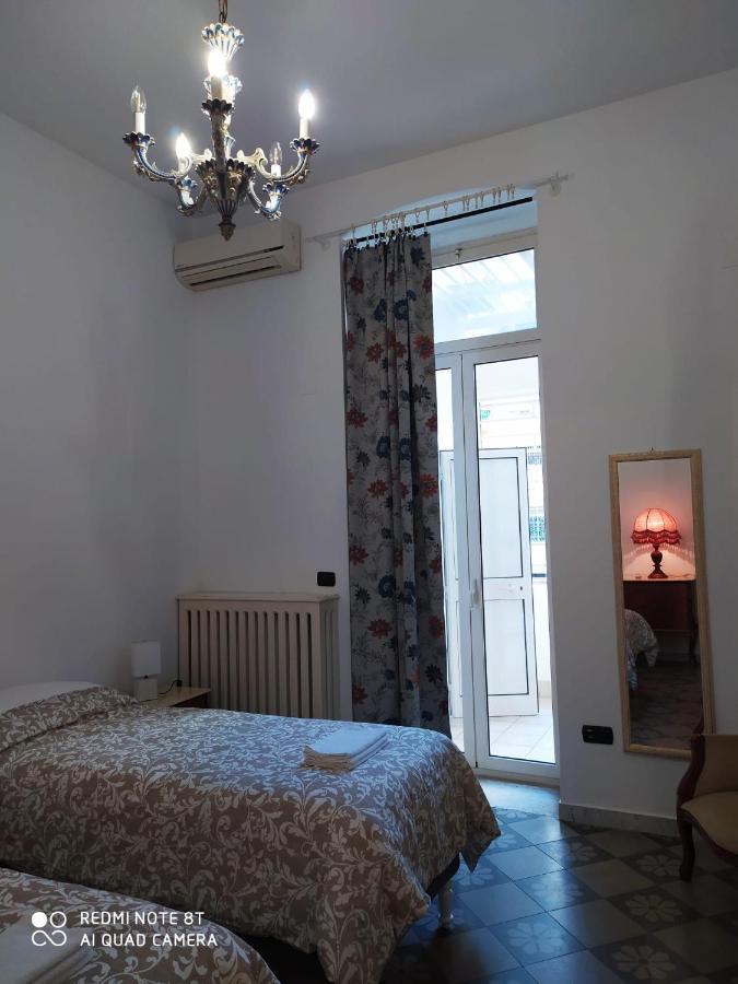 Dante Alighieri House Apartment Bari Bagian luar foto